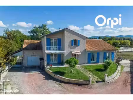 maison 5 pièces 169 m²
