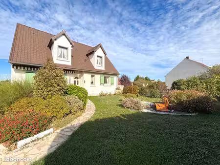 maison 6 pièces 133 m²