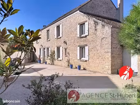 maison 10 pièces 200 m²