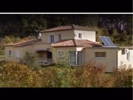 maison individuelle 185 m2 dans village historique