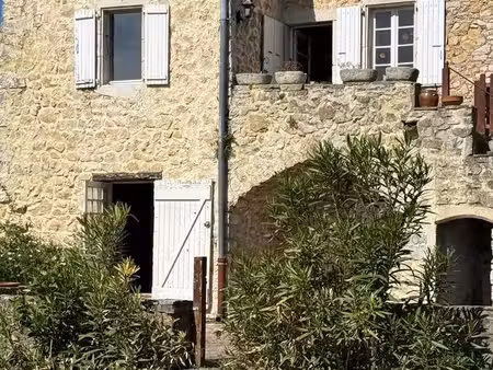 mas en pierre de caractère – vue exceptionnelle et cadre privilégié