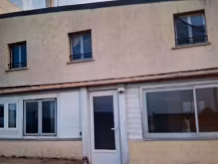 maison mitoyenne f 5