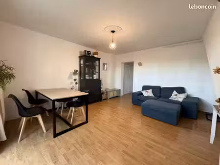 appartement 5 pièces 61 m²