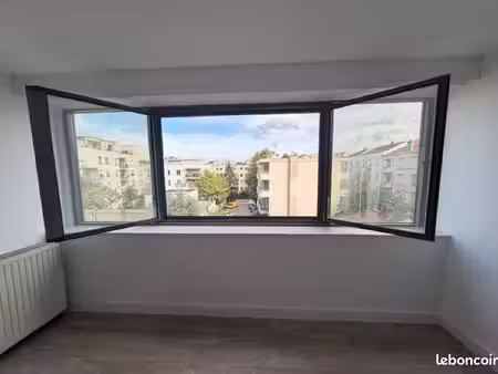 appartement t3 lumineux et au calme sur cour - lyon 8ème (monplaisir)
