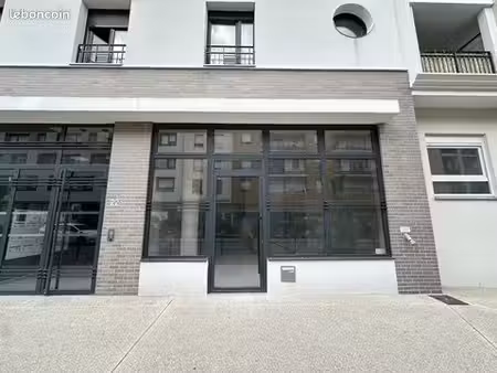 local commercial 53 m² juvisy-sur-orge