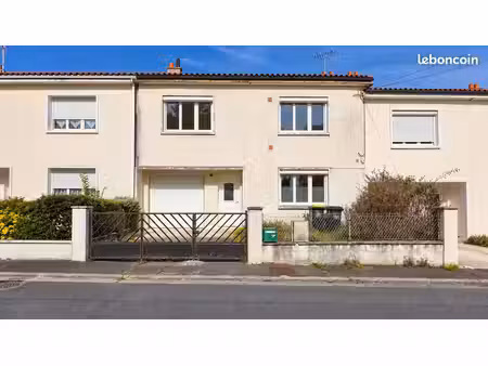 maison de ville 4 pièces 85 m²