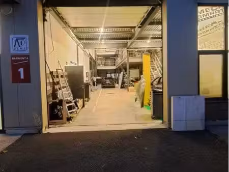 à vendre – local d’activité de 690 m² avec bureaux – saint-pierre-du-perray (91)