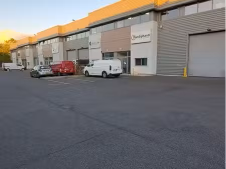 local d’activité et de stockage avec bureaux et mezzanine – tigery