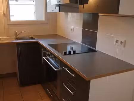 location appartement 2 pièces 48 m² issy-les-moulineaux (92130) 1.690