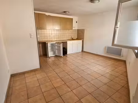 t2 35m² centre-ville lavelanet