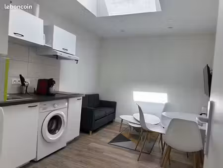 t1 bis de 21 m² – proche gare du mans – disponible immédiatement