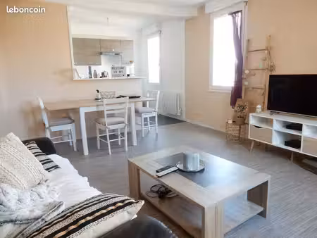 t2 centre ville  53m2 avec ascenseur