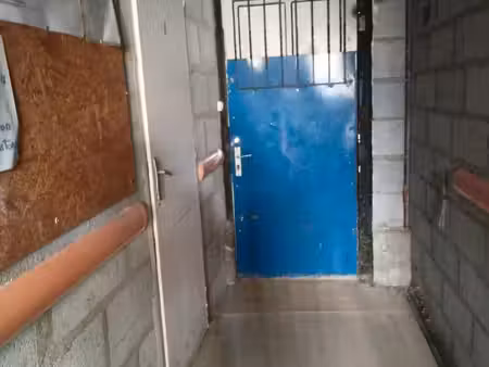 box de3 a 9 m2