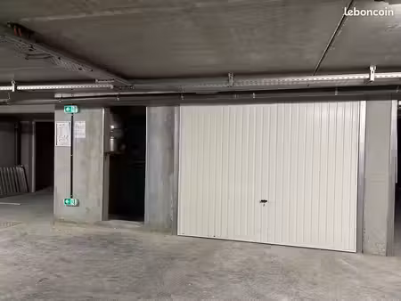 garage à louer
