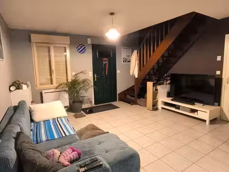 ? maison à louer – cadre calme et verdoyant