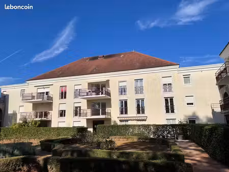 appt calme  t3 expo sud 72m2 + balcon 9m2 sur jardin - toison d'or