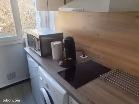 studio meublé 27 m² – saint-égrève