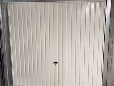 à louer – garage box fermé sécurisé (12 5 m²) – beauzelle