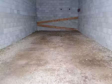 loue garage