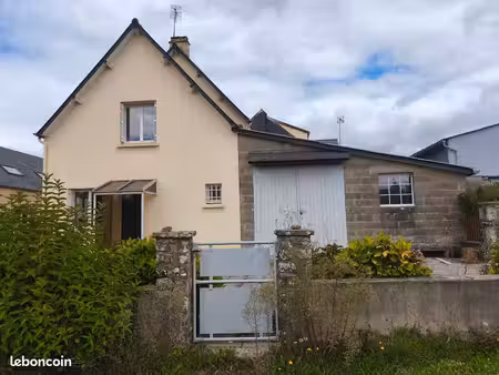 maison à la haye du puits
