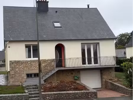 maison plein centre-ville