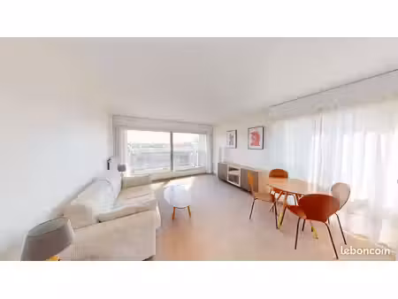 studio 2 pièces 34 m²