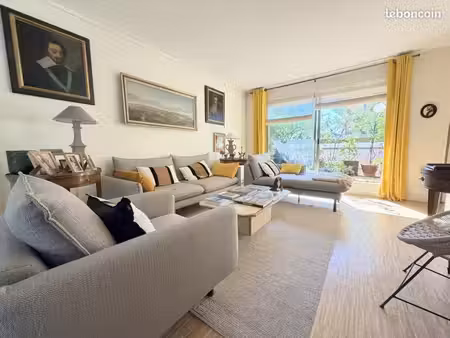 duplex 4 pièces 105 m²