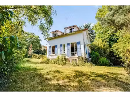 maison vaucresson 130m2 avec jardin