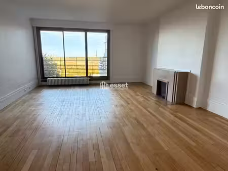appartement 4 pièces 145m² à louer 3240 - saint cloud 92300