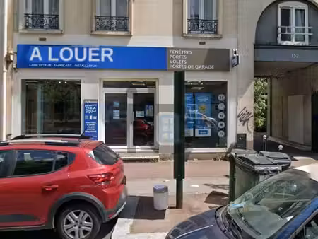 boutique 60 m² bourg la reine