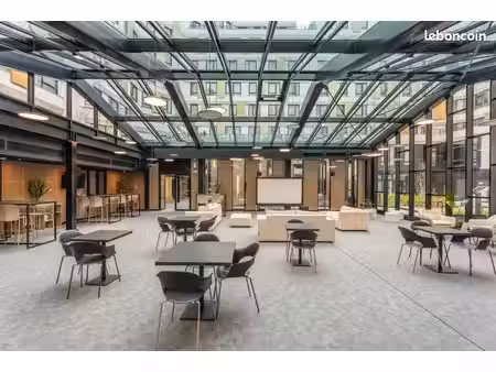 commerce 363 m²