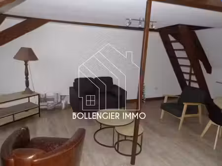 location meublée duplex 2 pièces 38 m² à cassel (59670)  630 €