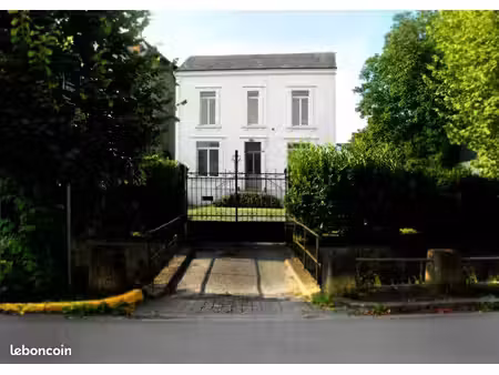 maison à vendre à aubrives