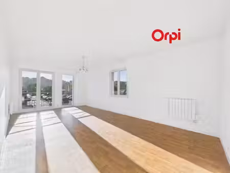 location appartement 3 pièces 74.54 m² à bernay (27300)  950 €