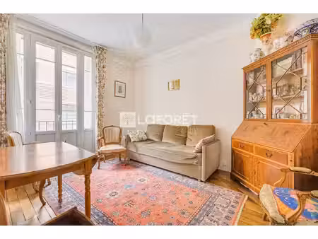 paris 15 - 2 pieces traversant avec balcon
