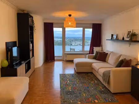 appartement traversant est-ouest  lumineux avec belles vues