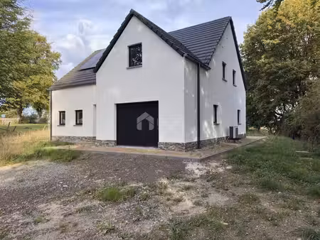 maison individuelle à quatre façades à schoppen – un cadre d