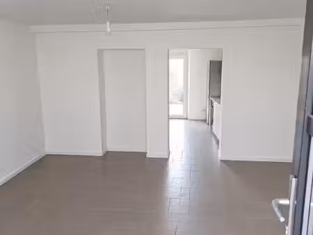 maison 2 chambres à louer à lobbes