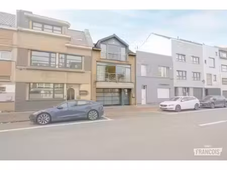 spacieuse maison économe en énergie à vendre avec jardin  garage et espace polyvalent à ma