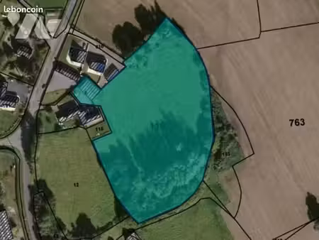 terrain 13549 m² pabu