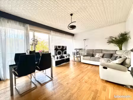 appartement 4 pièces 81 m²