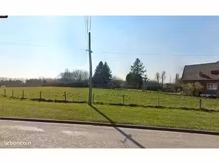 terrain 440 m² rosult