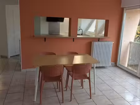 appartement traversant 94 m2