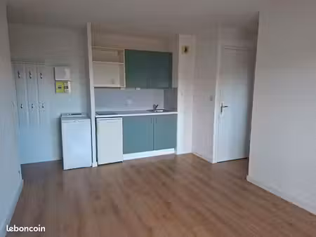 appartement . 2 pièces . 28 m²