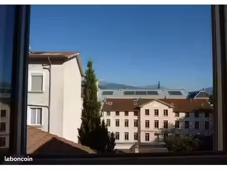 beau 3p 45m² très calme et ensoleillé