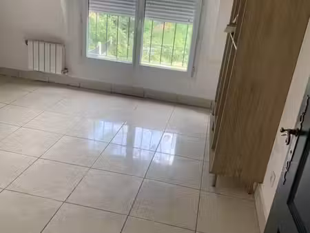 appartement très lumineux de 5 pp