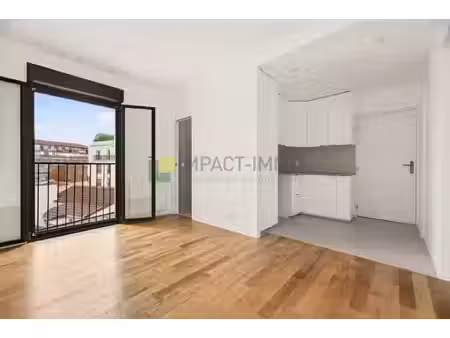 a vendre clichy centre ville 2 pieces en parfait etat