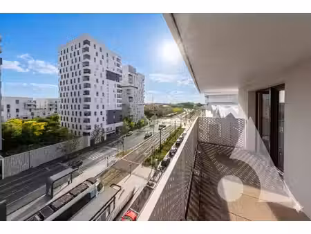 f4 en duplex en plein centre-ville + parking privé