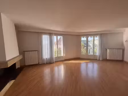 appartement situé au dernier étage