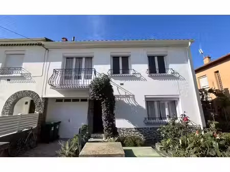 villa traditionnelle 3 faces t5